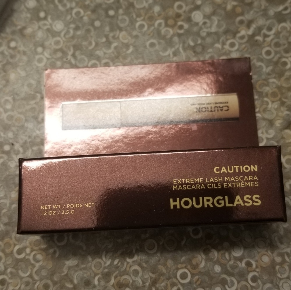 Hourglass Caution Extreme Lash Mascara Mini
